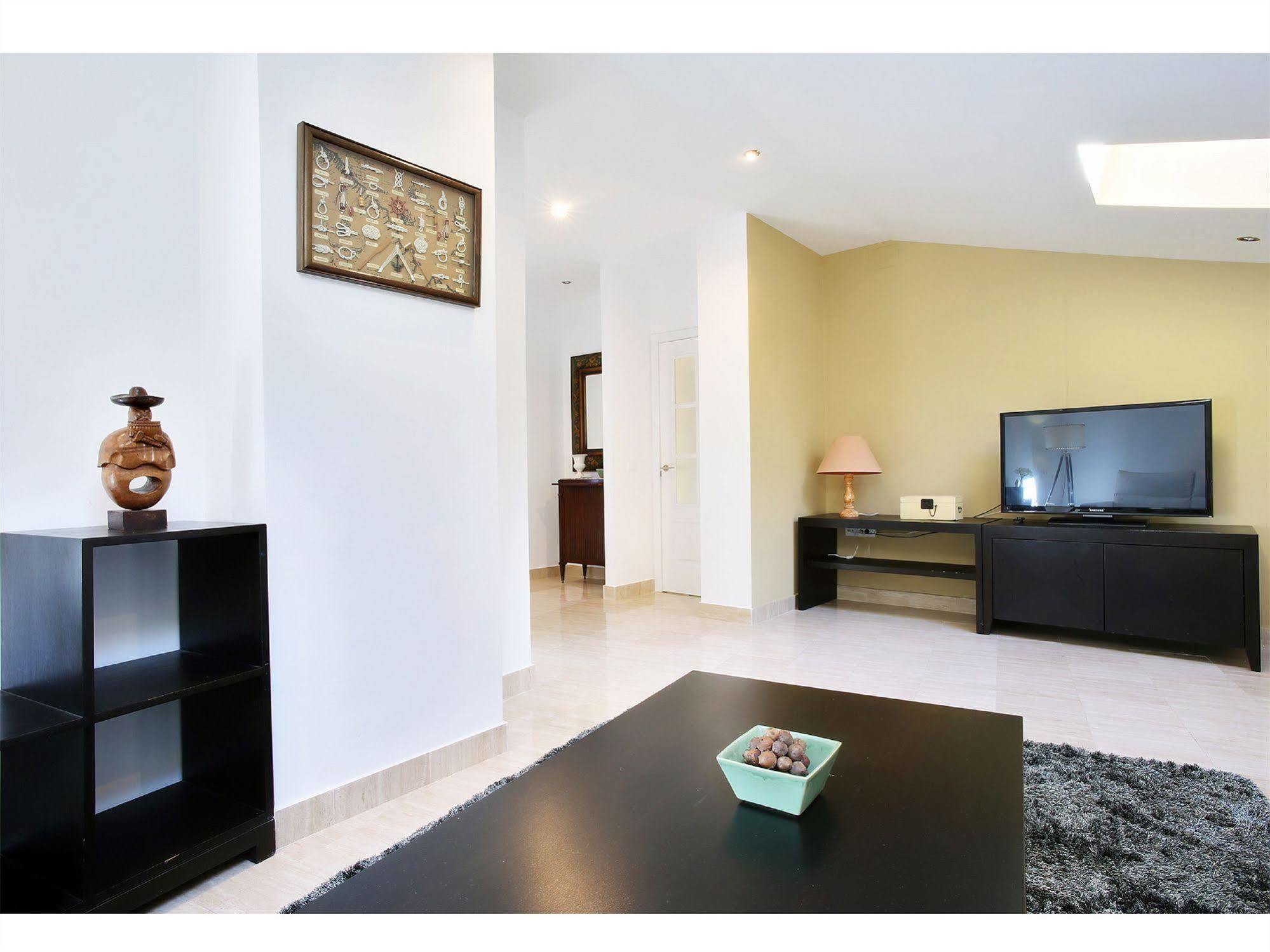 Apartamentos Unisierra Málaga Exterior foto