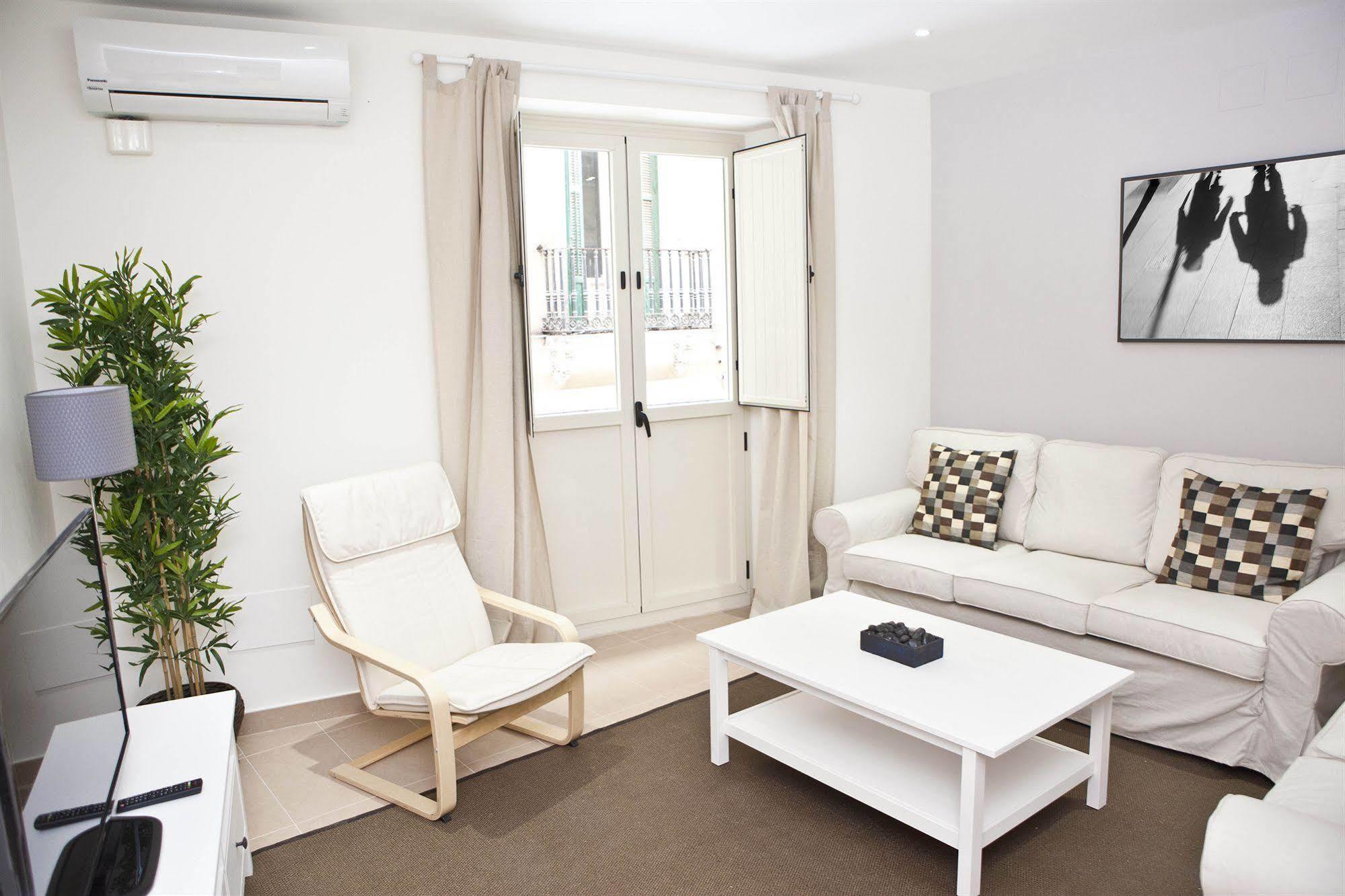 Apartamentos Unisierra Málaga Exterior foto